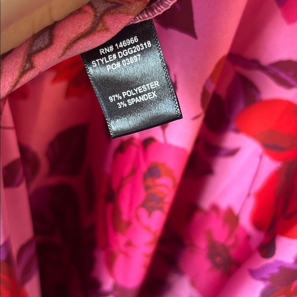 Crystal Sky Floral Pink Maxi Dress size small - Picture 10 of 11